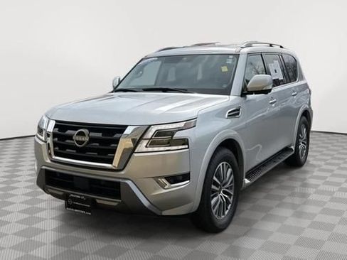 Used 2023 Nissan Armada SL w/ Cargo Package AWD/4WD image 7
