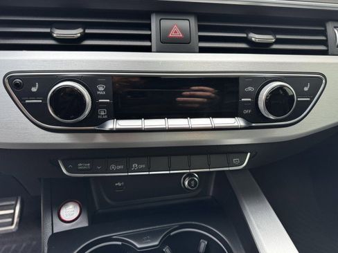 Used 2019 Audi S5 Premium w/ Convenience Package image 28