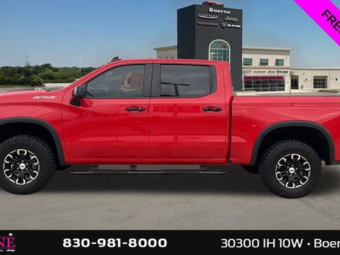 Used 2023 Chevrolet Silverado 1500 ZR2 w/ Technology Package AWD/4WD image 6