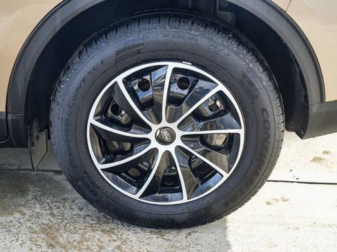 Used 2020 Ford Escape S image 12