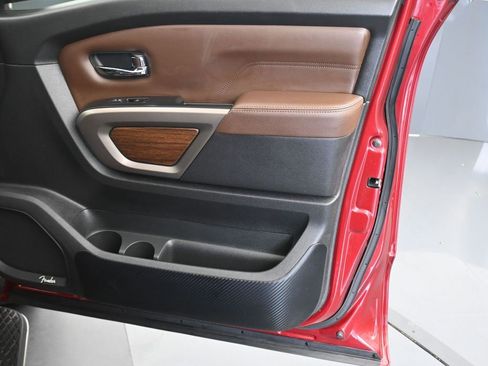 Used 2021 Nissan Titan Platinum Reserve w/ Moonroof Package image 50
