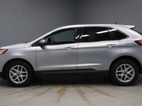 Certified 2022 Ford Edge SEL image 8