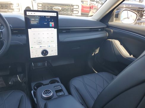 Used 2024 Ford Mustang Mach-E Select w/ Comfort Package Lite image 16