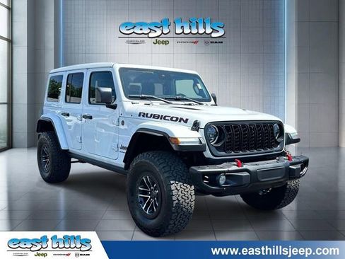 Used 2024 Jeep Wrangler Unlimited Rubicon AWD/4WD image 1