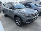 Used 2022 Jeep Compass Trailhawk w/ Trailhawk Convenience Group image 2