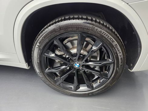 Used 2023 BMW X3 sDrive30i w/ M Sport Package image 17