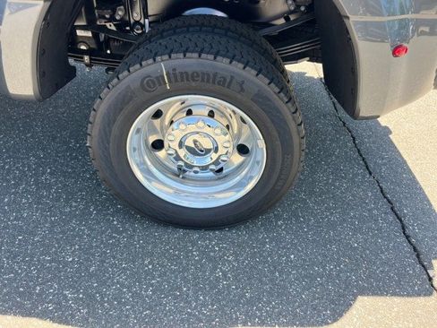 New 2026 Ford F450 Platinum w/ Camper Package AWD/4WD image 29