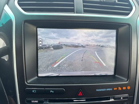 Used 2017 Ford Explorer Sport w/ Equipment Group 401A image 28