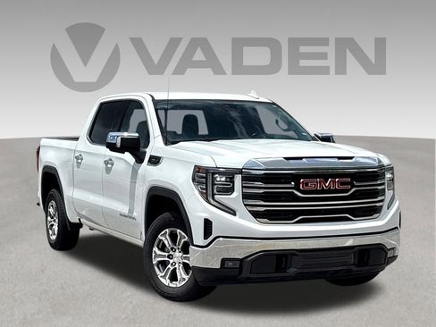 Used 2024 GMC Sierra 1500 SLT RWD image 1