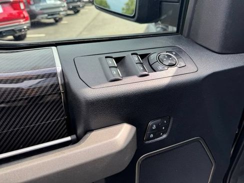 Used 2019 Ford F150 Raptor w/ Equipment Group 802A Luxury AWD/4WD image 18