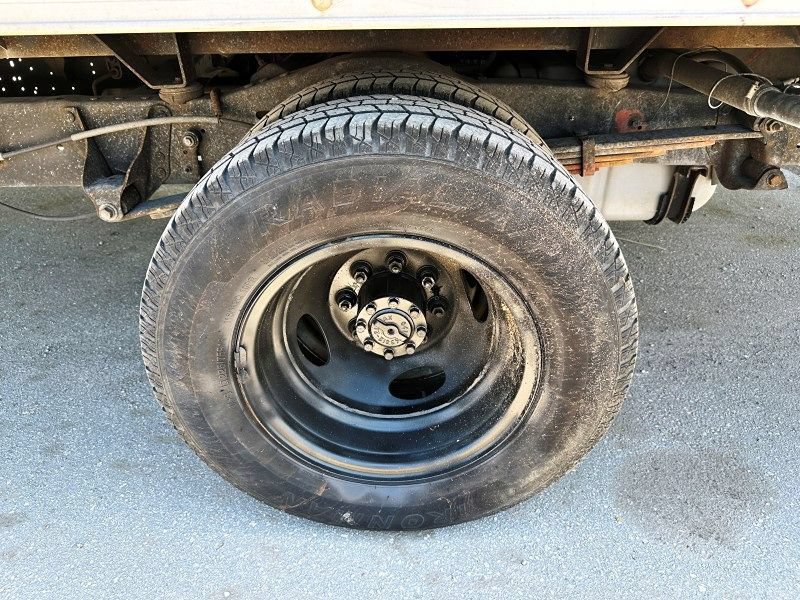 Used 2016 Ford E-350 and Econoline 350 Super Duty RWD image 21