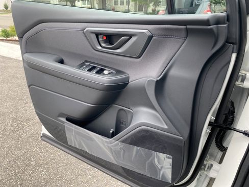 New 2026 Subaru Forester Touring AWD/4WD image 17
