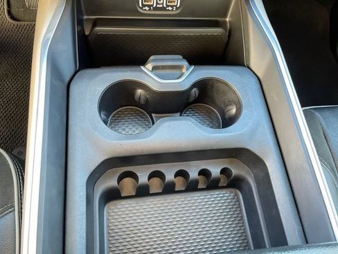 Used 2024 RAM 2500 Laramie image 38