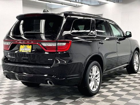 Used 2024 Dodge Durango GT image 11