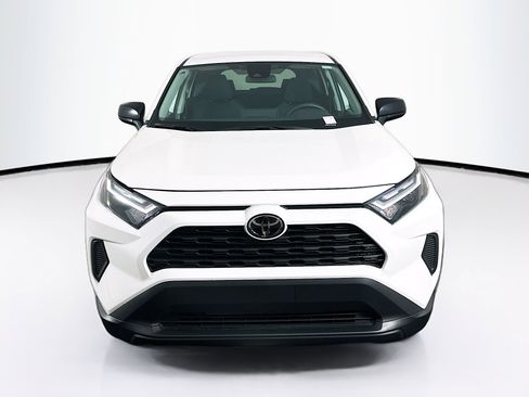 Used 2025 Toyota RAV4 LE image 2