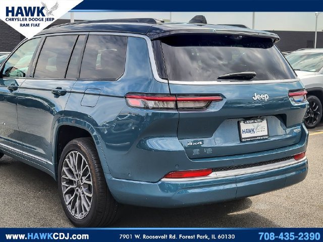 Certified 2026 Jeep Grand Cherokee L Summit w/ Advanced Protech Group IV AWD/4WD image 6