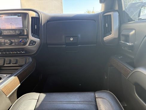 Used 2019 GMC Sierra 3500 Denali w/ Duramax Plus Package image 10