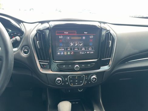 Used 2023 Chevrolet Traverse LT w/ LPO, Cargo Package AWD/4WD image 13