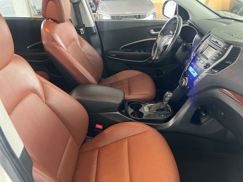 Used 2014 Hyundai Santa Fe Limited image 21