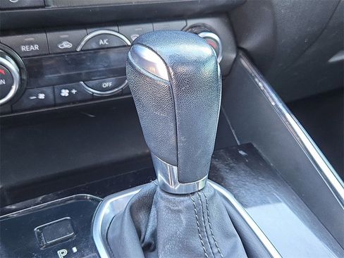 Used 2018 MAZDA CX-9 Grand Touring image 16