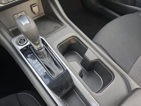 Used 2021 Nissan Sentra SV image 29