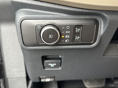 New 2025 Ford Bronco Big Bend w/ Black Diamond Package image 33