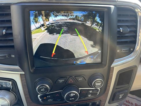 Used 2018 RAM 1500 Laramie w/ Convenience Group image 14