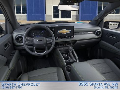 New 2026 Chevrolet Colorado ZR2 w/ Technology Package AWD/4WD image 15