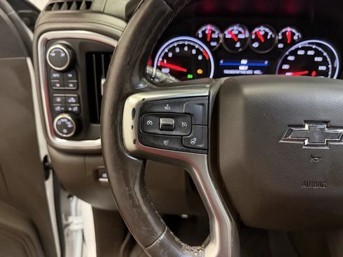 Used 2019 Chevrolet Silverado 1500 LT Trail Boss AWD/4WD image 14