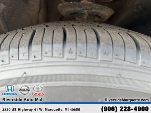 Used 2018 Honda Odyssey EX-L image 12