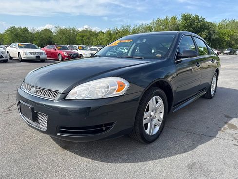 Used 2013 Chevrolet Impala LT FWD image 2