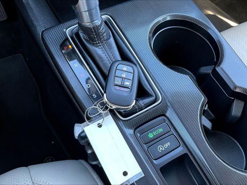 Used 2023 Honda Civic EX-L image 15