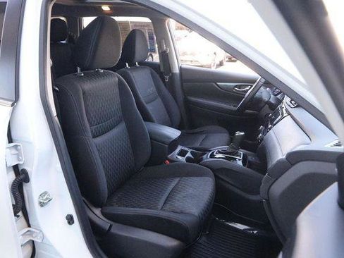 Used 2020 Nissan Rogue SV w/ Sun & Sound Touring Package AWD/4WD image 26