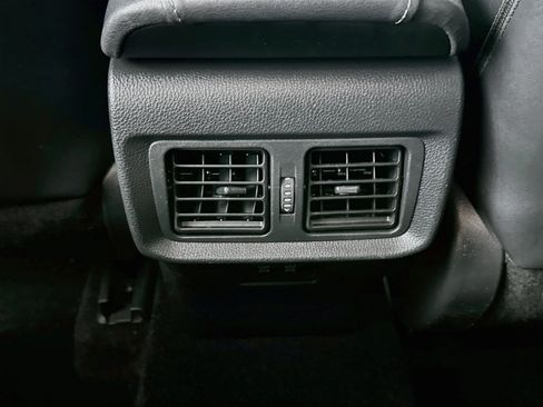 Used 2021 Toyota Venza Limited AWD/4WD image 28