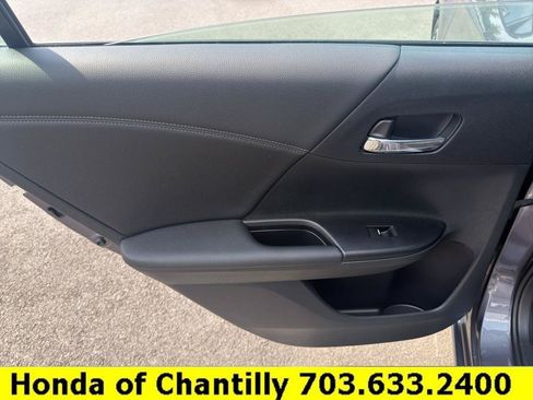 Used 2017 Honda Accord EX-L image 26