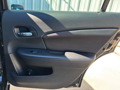 Used 2014 Chrysler 200 Touring w/ 200 S Group image 30