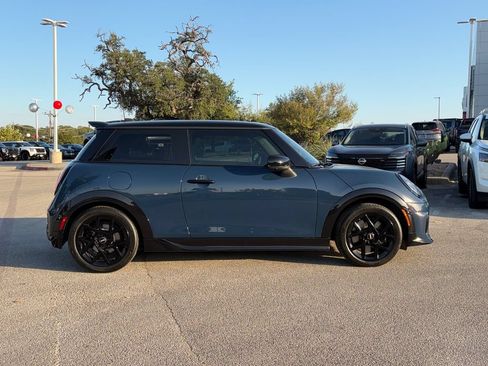 Used 2026 MINI Cooper S FWD image 4