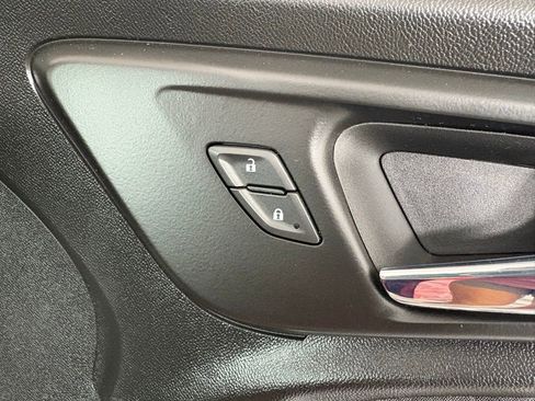 Used 2022 Chevrolet Malibu LT image 31