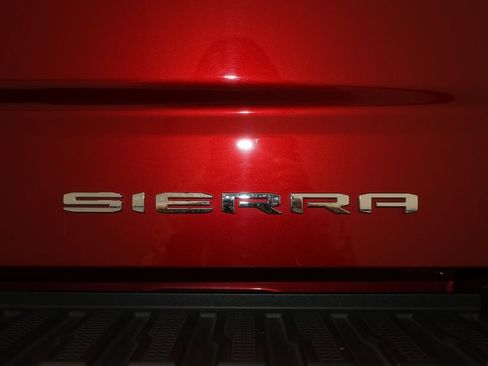 Used 2024 GMC Sierra 1500 Denali w/ Denali Reserve Package AWD/4WD image 39