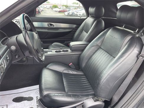 Used 2004 Ford Thunderbird image 11