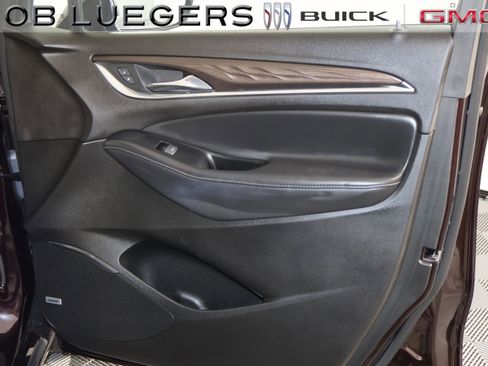 Certified 2023 Buick Enclave Avenir w/ Avenir Technology Package image 20