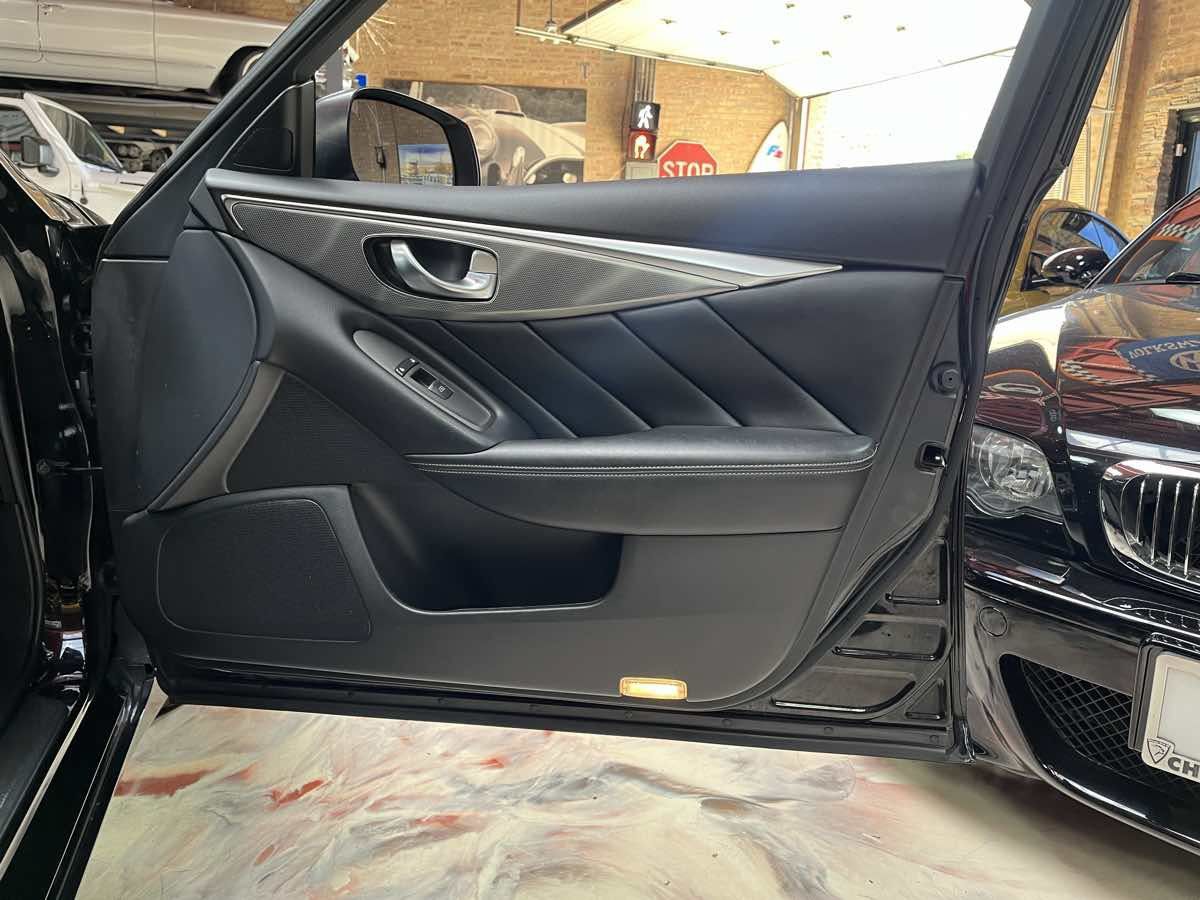 Used 2017 INFINITI Q50 2.0t w/ Moonroof Package AWD/4WD image 30