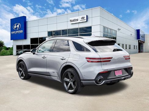 Used 2023 Genesis GV70 2.5T w/ Sport Prestige Package AWD/4WD image 7