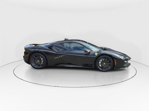 Used 2021 Ferrari SF90 Stradale AWD/4WD image 9