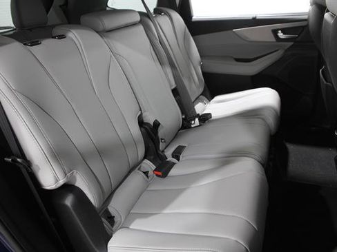 Used 2023 Acura MDX SH-AWD w/ Technology Package image 18