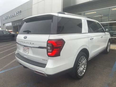 Used 2024 Ford Expedition Max Limited image 4
