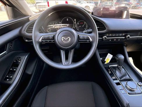 Certified 2025 MAZDA MAZDA3 s image 5