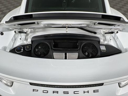 Certified 2015 Porsche 911 Turbo S AWD/4WD image 27