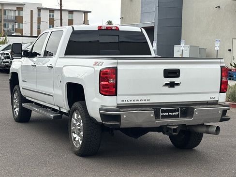 Used 2019 Chevrolet Silverado 2500 LTZ w/ Duramax Plus Package AWD/4WD image 7