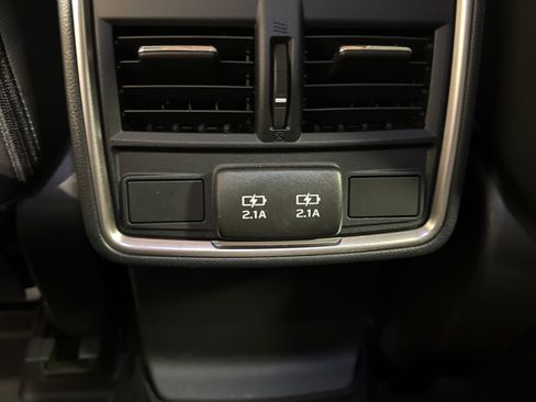 Used 2022 Subaru Forester Limited w/ Popular Package #2 AWD/4WD image 27